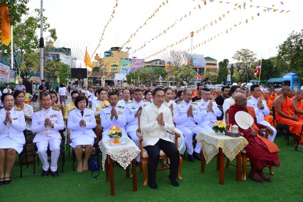 พิธีอัญเชิญและเจริญพระพุทธมนต์สมโภชพระบรมสารีริกธาตุจากประเทศศรีลังกา